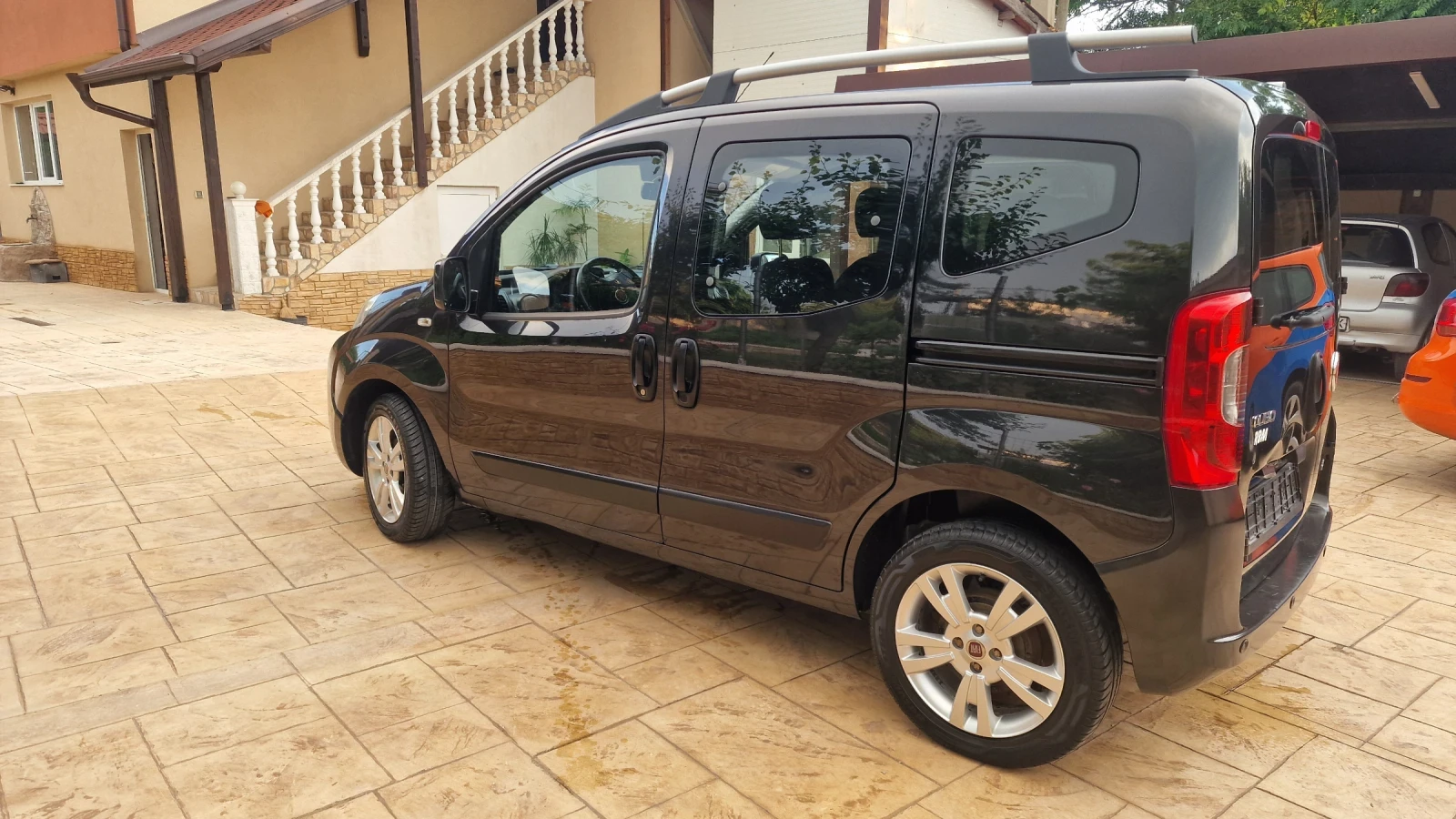 Fiat Qubo 1.3M-Jet= AUTOMATIC= , снимка 4 - Автомобили и джипове - 55147382
