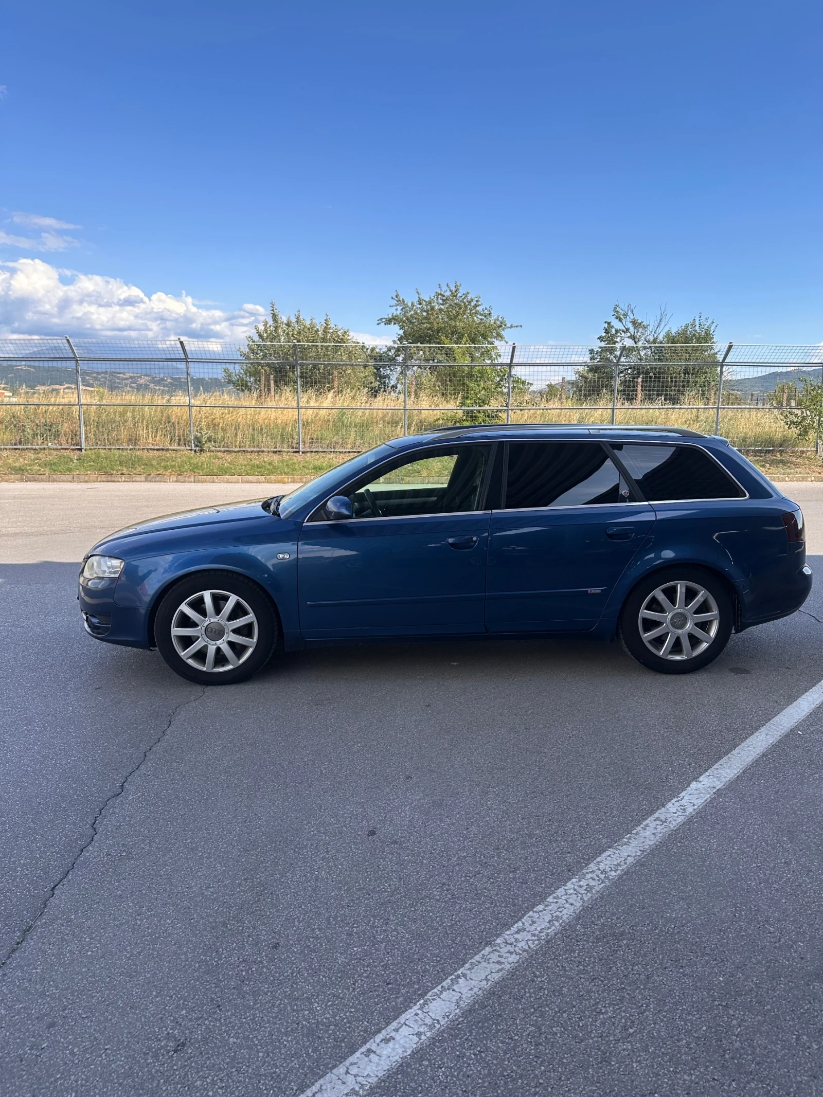 Audi A4, снимка 3 - Автомобили и джипове - 55179425