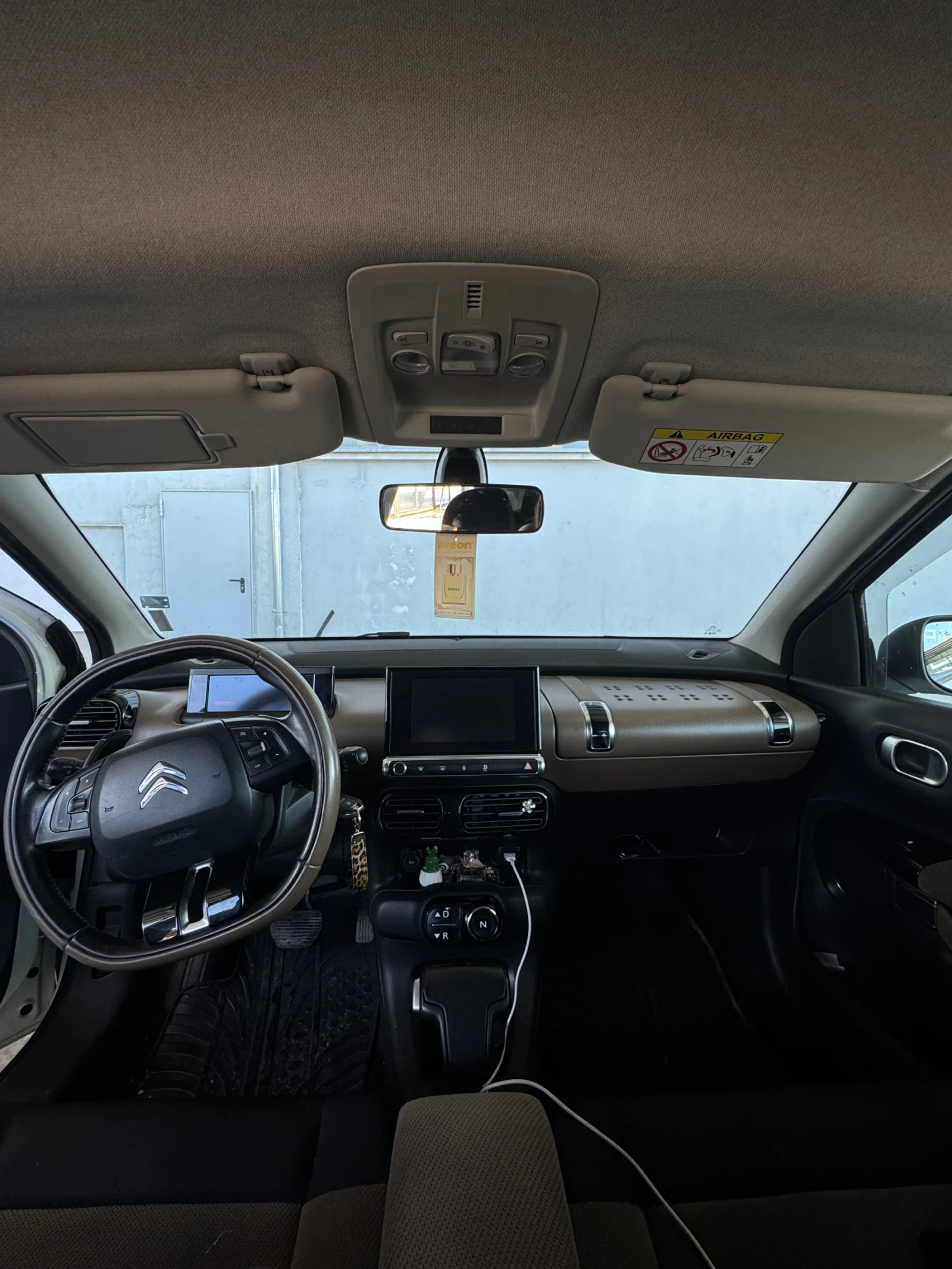 Citroen C4 Cactus, снимка 7 - Автомобили и джипове - 55218027