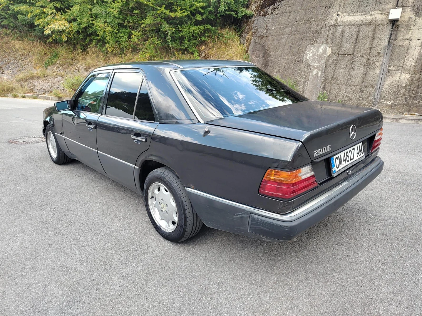 Mercedes-Benz 124 200E, снимка 7 - Автомобили и джипове - 55817357