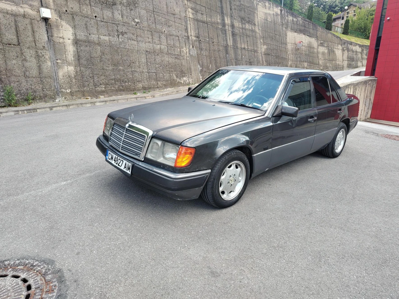 Mercedes-Benz 124 200E