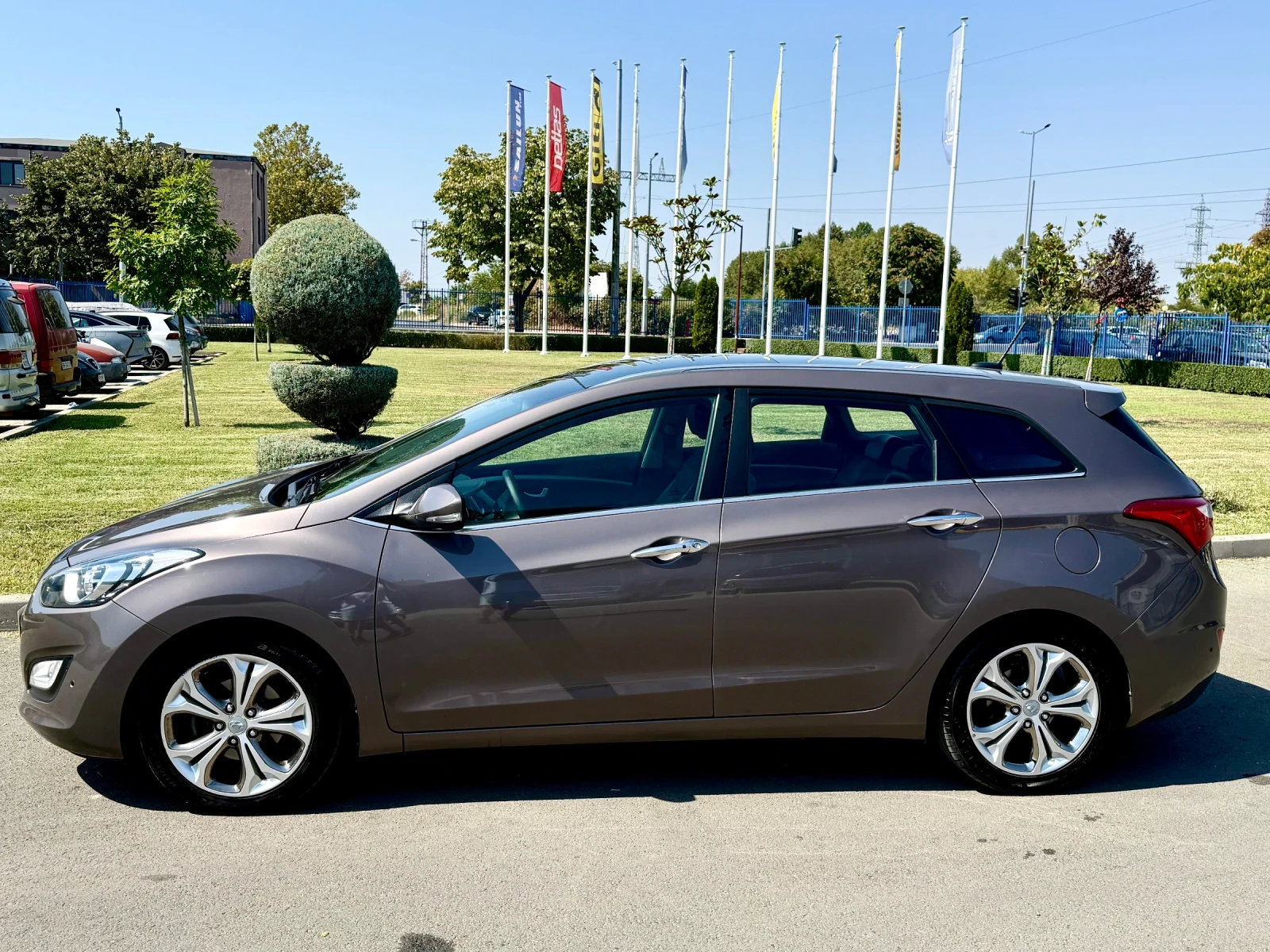 Hyundai I30 1.6CRDI-128��-PREMIUM, PANORAMA-KEYLESS | Mobile.bg � ����������� 3