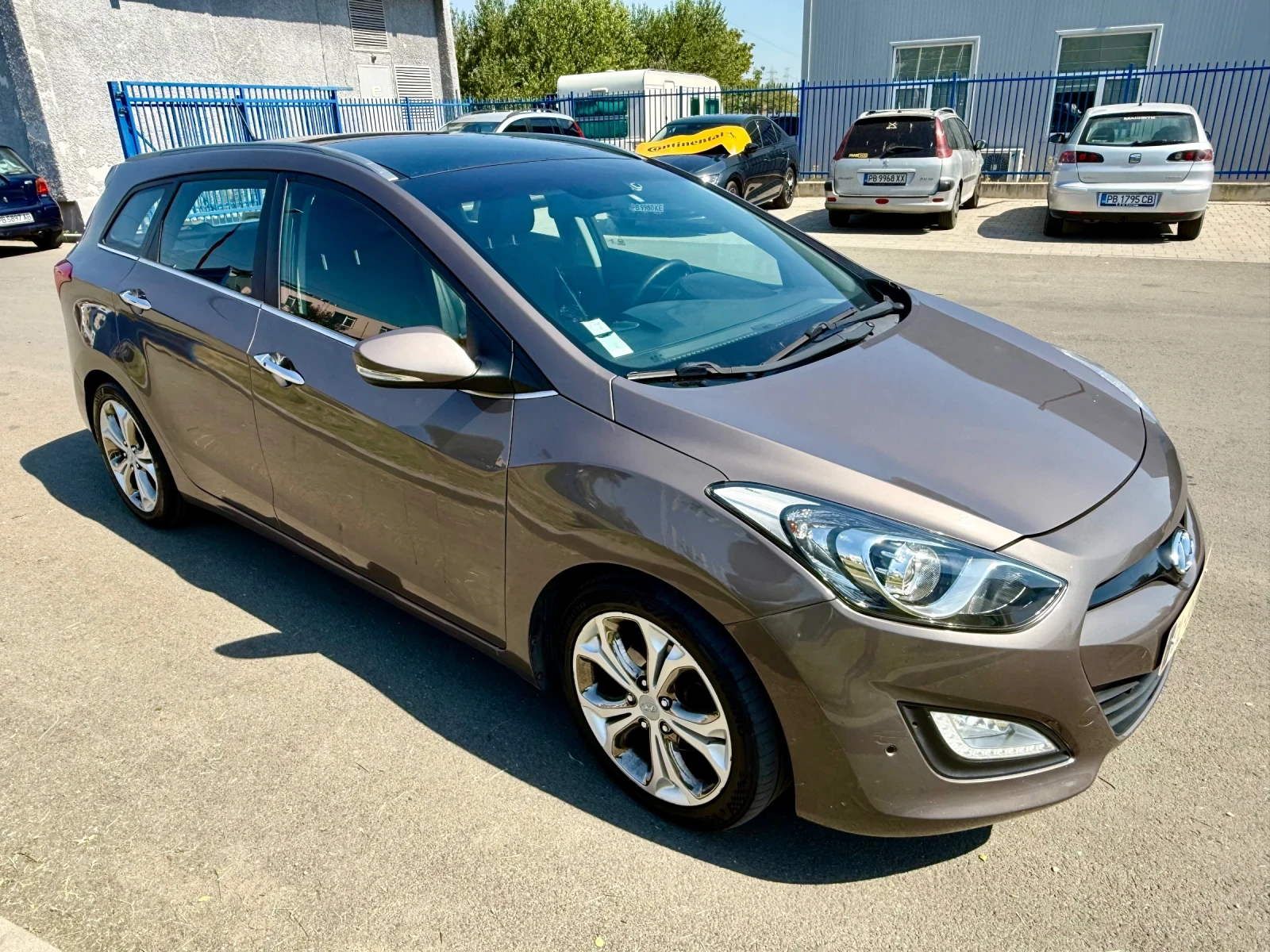 Hyundai I30 1.6CRDI-128��-PREMIUM, PANORAMA-KEYLESS | Mobile.bg � ����������� 7
