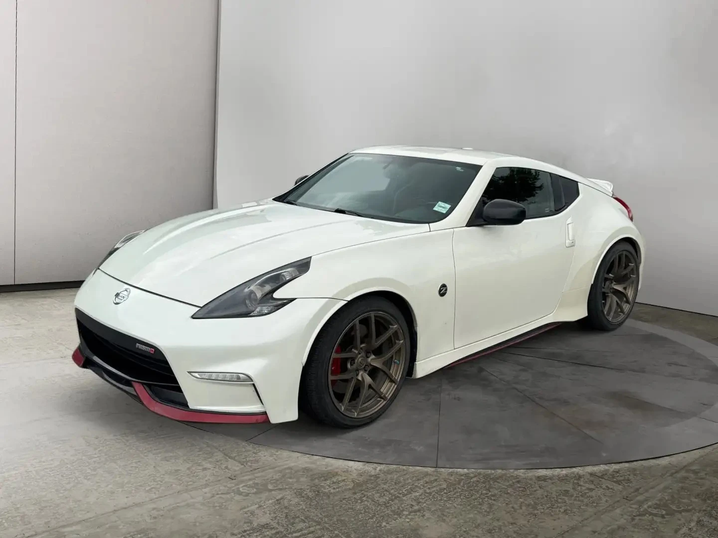 Nissan 370Z Nismo Цена до България & АвтоКредит, снимка 1 - Автомобили и джипове - 56156459