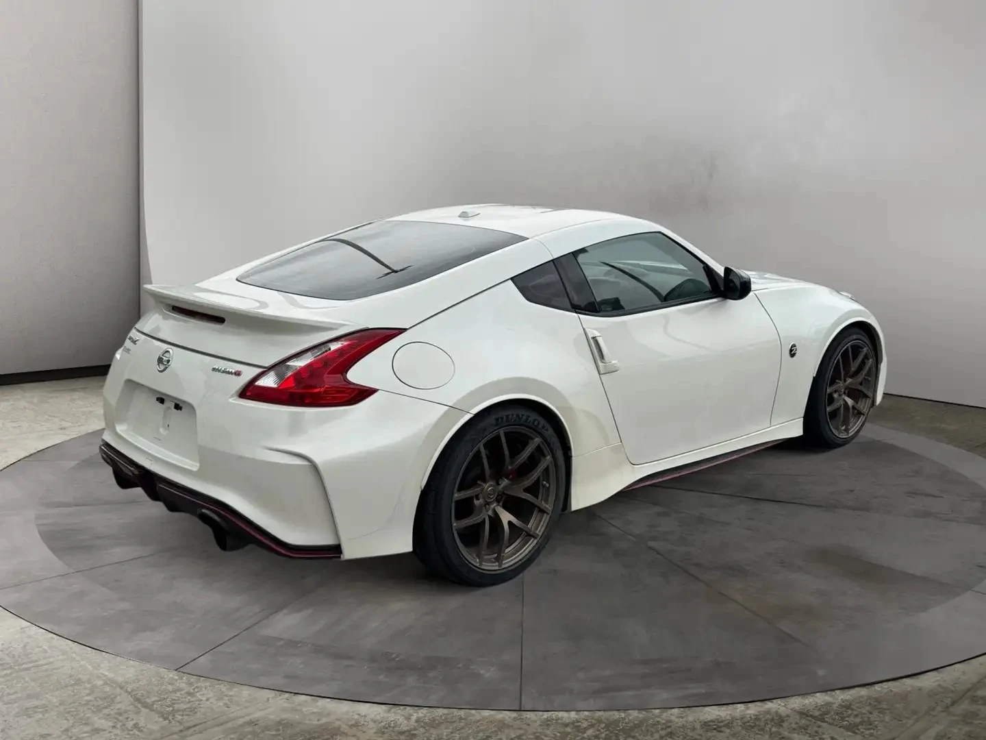 Nissan 370Z Nismo Цена до България & АвтоКредит, снимка 4 - Автомобили и джипове - 56156459