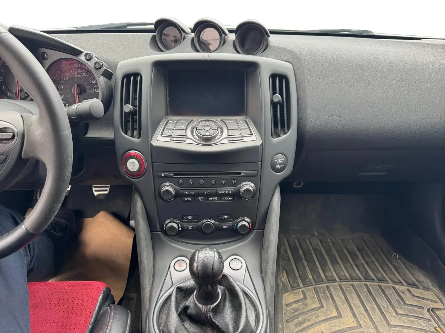 Nissan 370Z Nismo Цена до България & АвтоКредит, снимка 12 - Автомобили и джипове - 56156459
