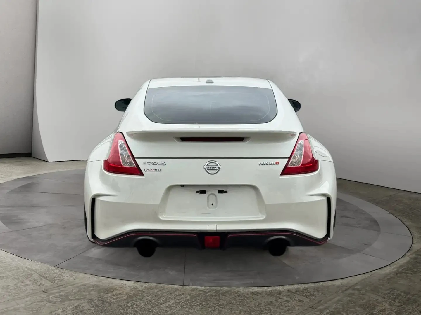 Nissan 370Z Nismo Цена до България & АвтоКредит, снимка 3 - Автомобили и джипове - 56156459