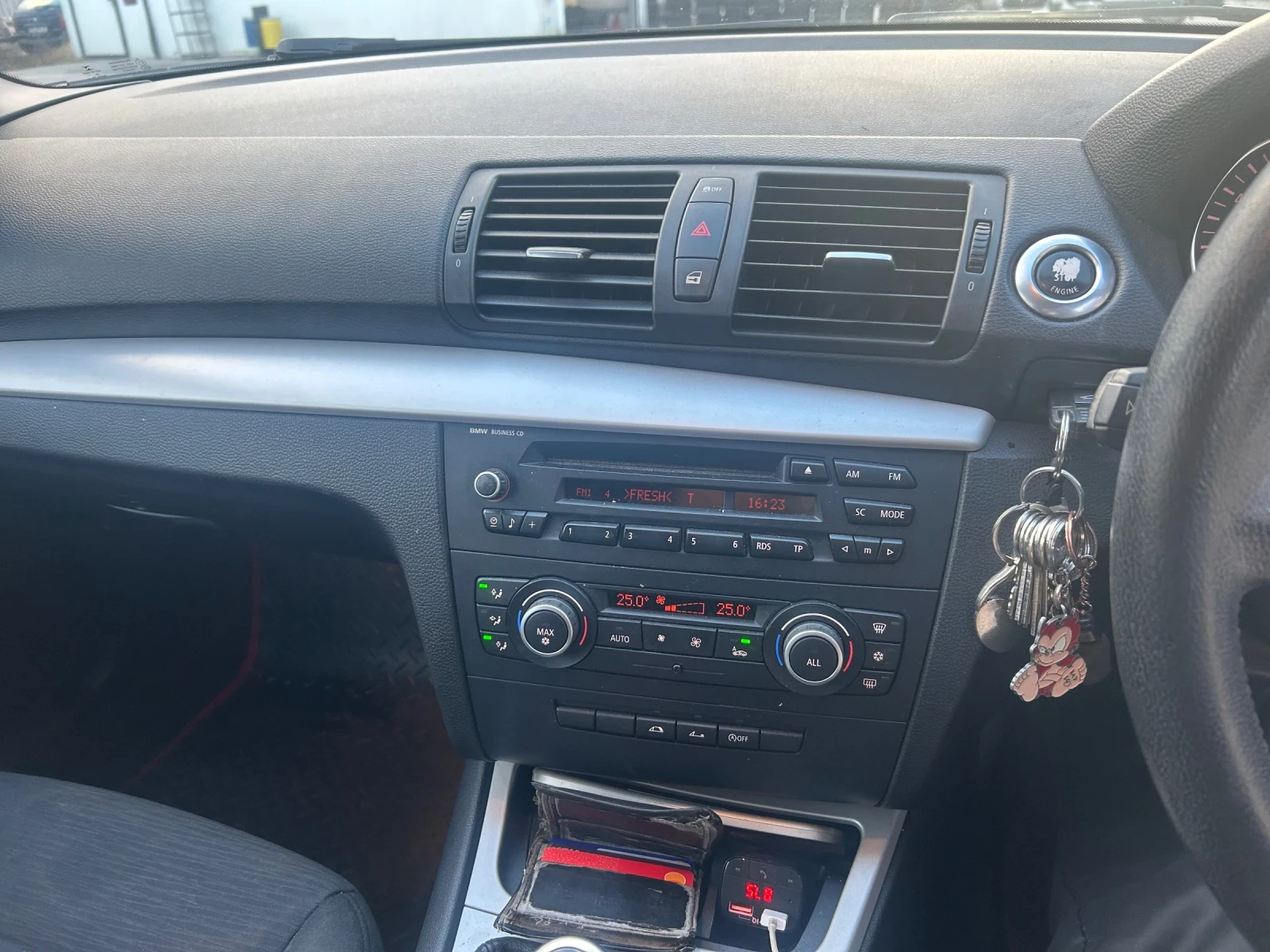 BMW 118 2.0 diesel n47, снимка 12 - Автомобили и джипове - 56197505