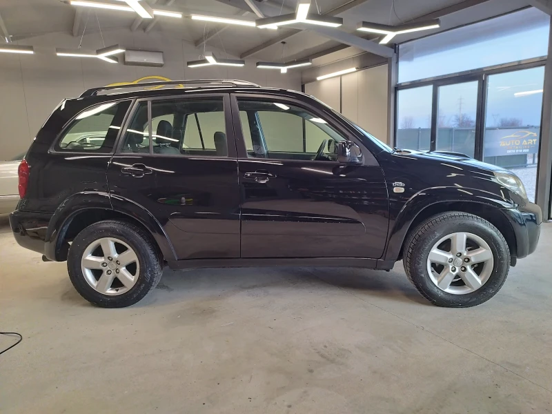 Toyota Rav4 2.0d4d сервизна история, снимка 4 - Автомобили и джипове - 48323882