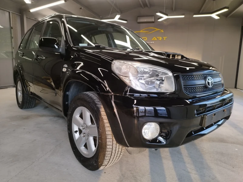 Toyota Rav4 2.0d4d сервизна история, снимка 1 - Автомобили и джипове - 48323882