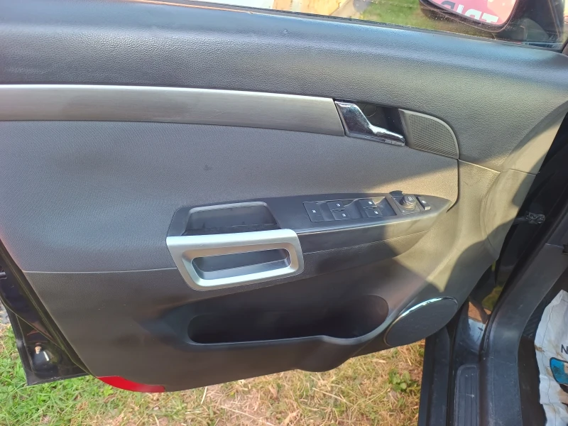 Opel Antara 2.0 CDTI/4x4/КЛИМАТРОНИК , снимка 16 - Автомобили и джипове - 50762021