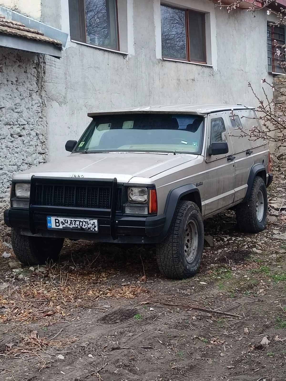 Jeep Cherokee  - изображение 3