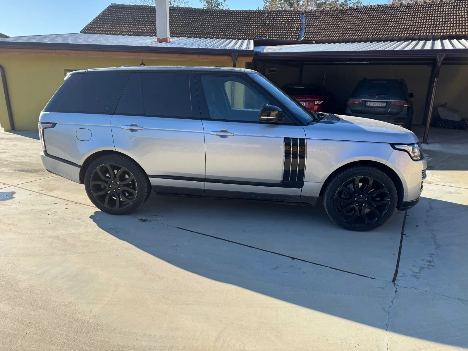 Land Rover Range rover Autobiography 4.4 Meridian Digital Top - изображение 3