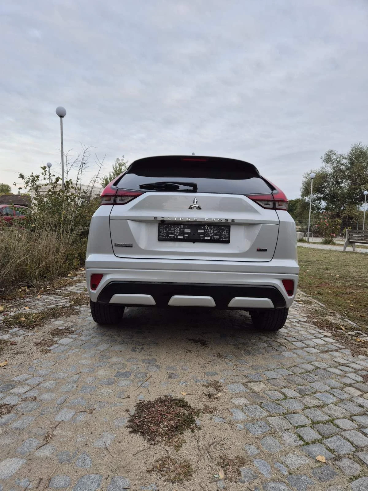 Mitsubishi Eclipse Cross 1.5L AWD, LIMITED EDITION, HEAD-UP  - изображение 7