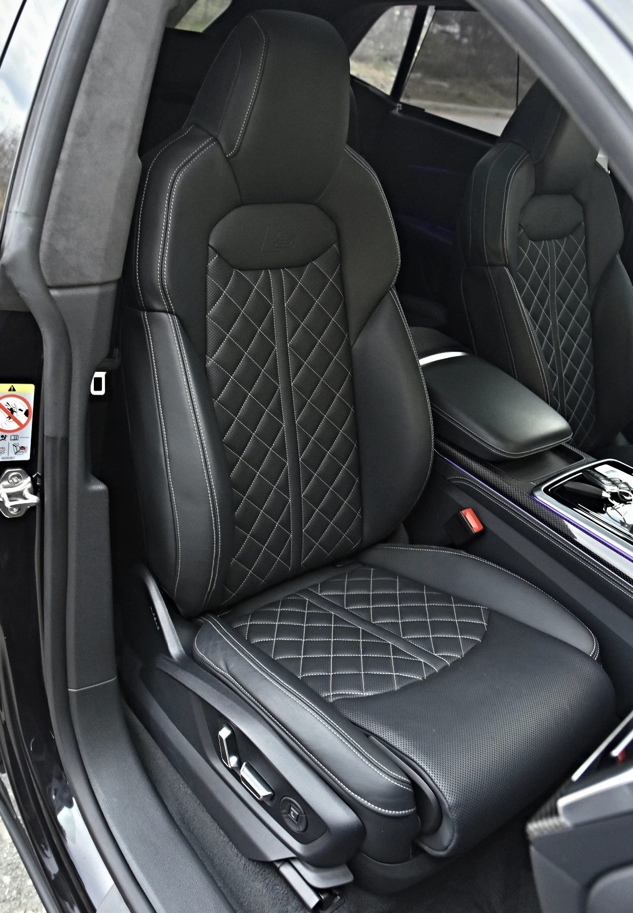 Audi SQ8 4.0 V8T B&O RS-SITZE CARBON 22-RS 360 NIG-VISION | Mobile.bg � ����������� 14