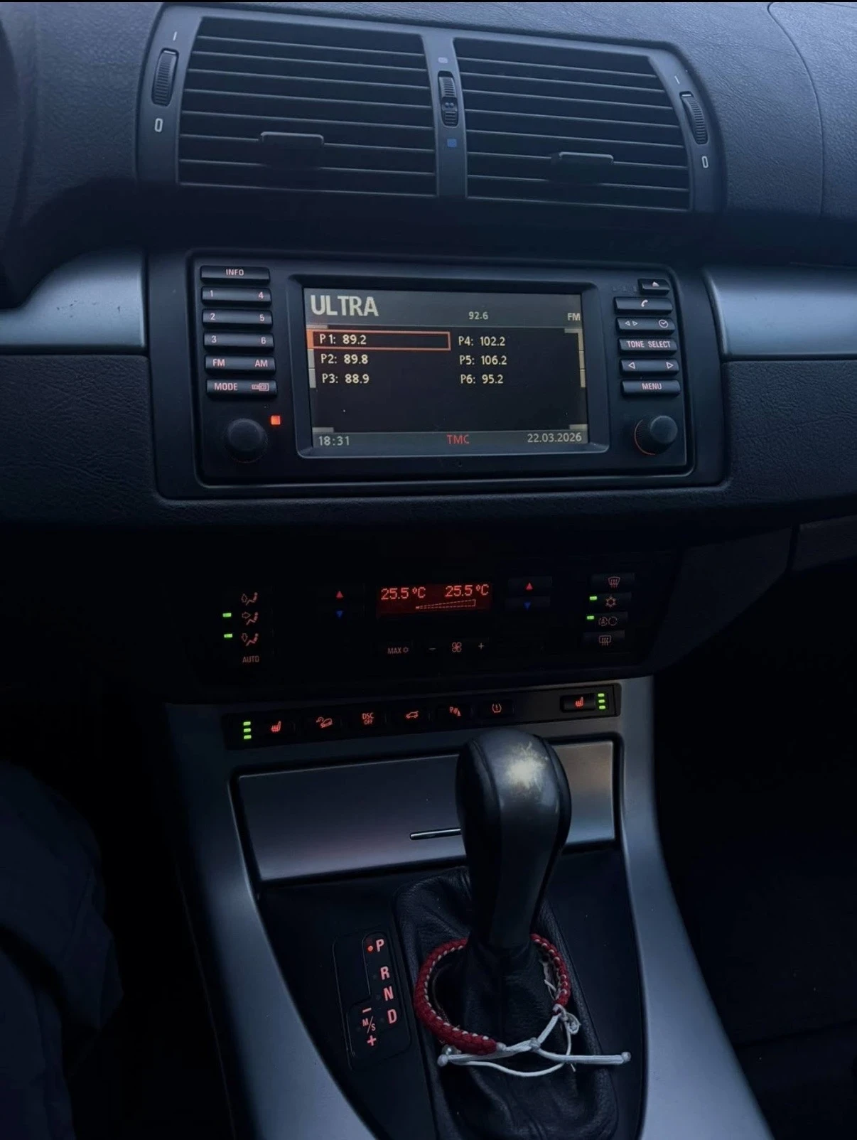 BMW X5 3.0D Face Автомат Швейцария, снимка 7 - Автомобили и джипове - 54115696