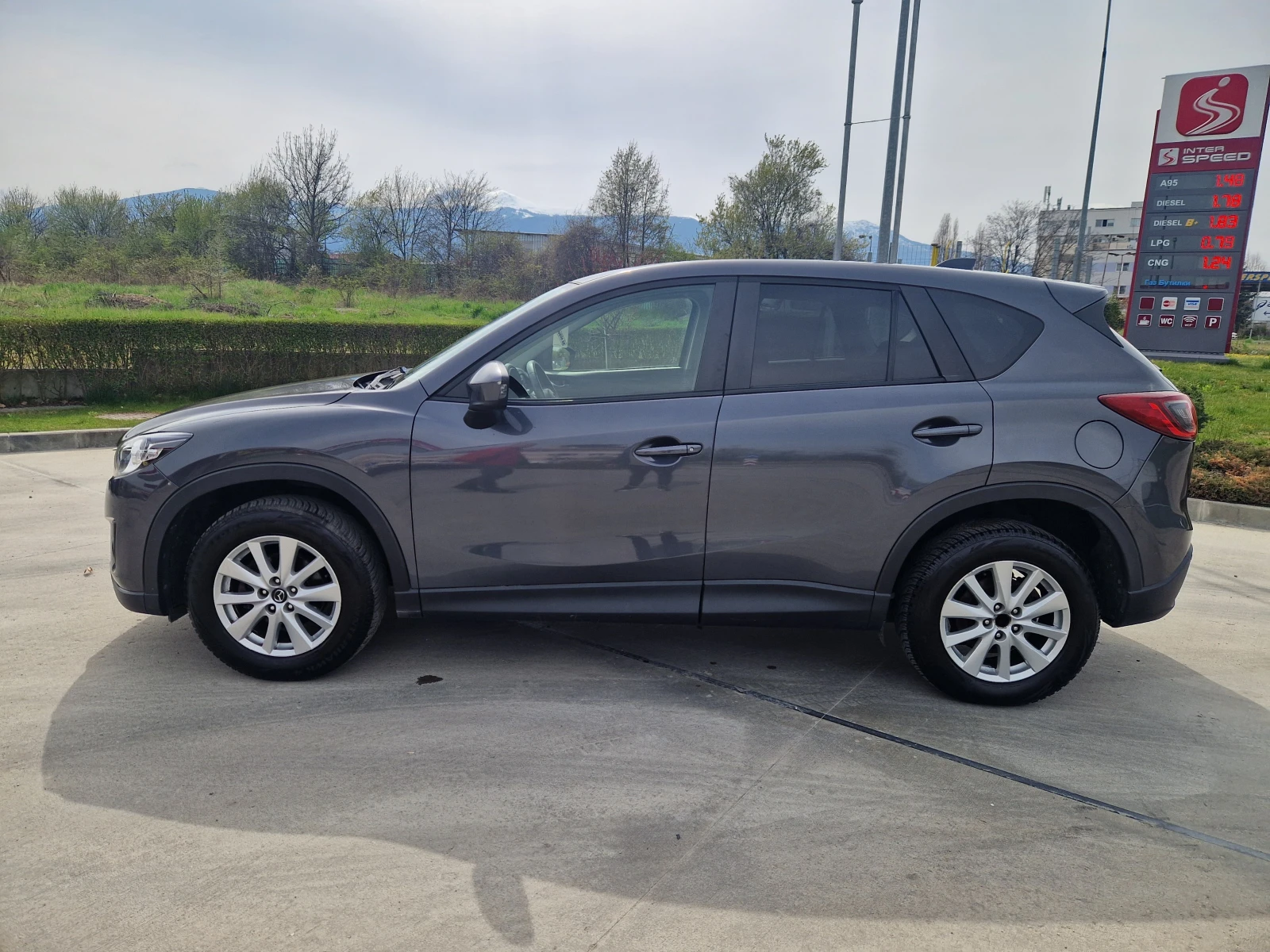 Mazda CX-5 2.2D/2WD, снимка 2 - Автомобили и джипове - 54184091
