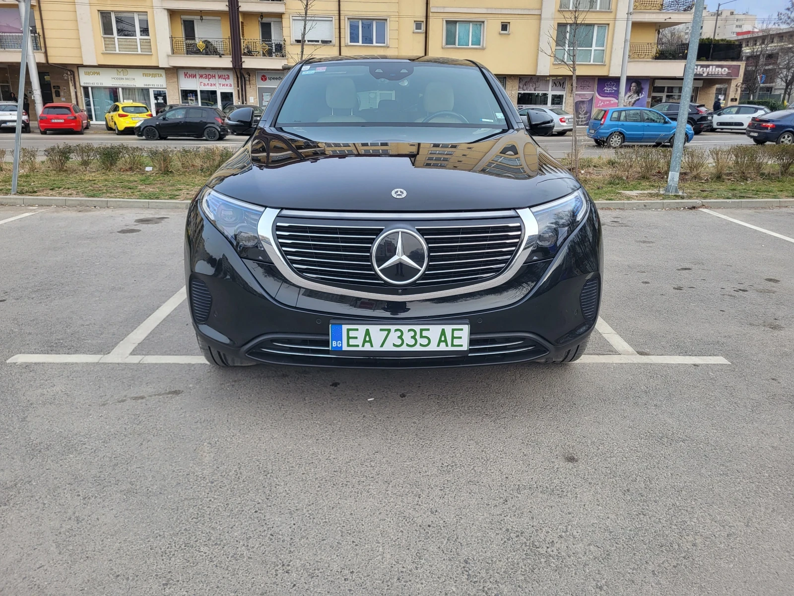 Mercedes-Benz EQC SUV, снимка 2 - Автомобили и джипове - 54580762