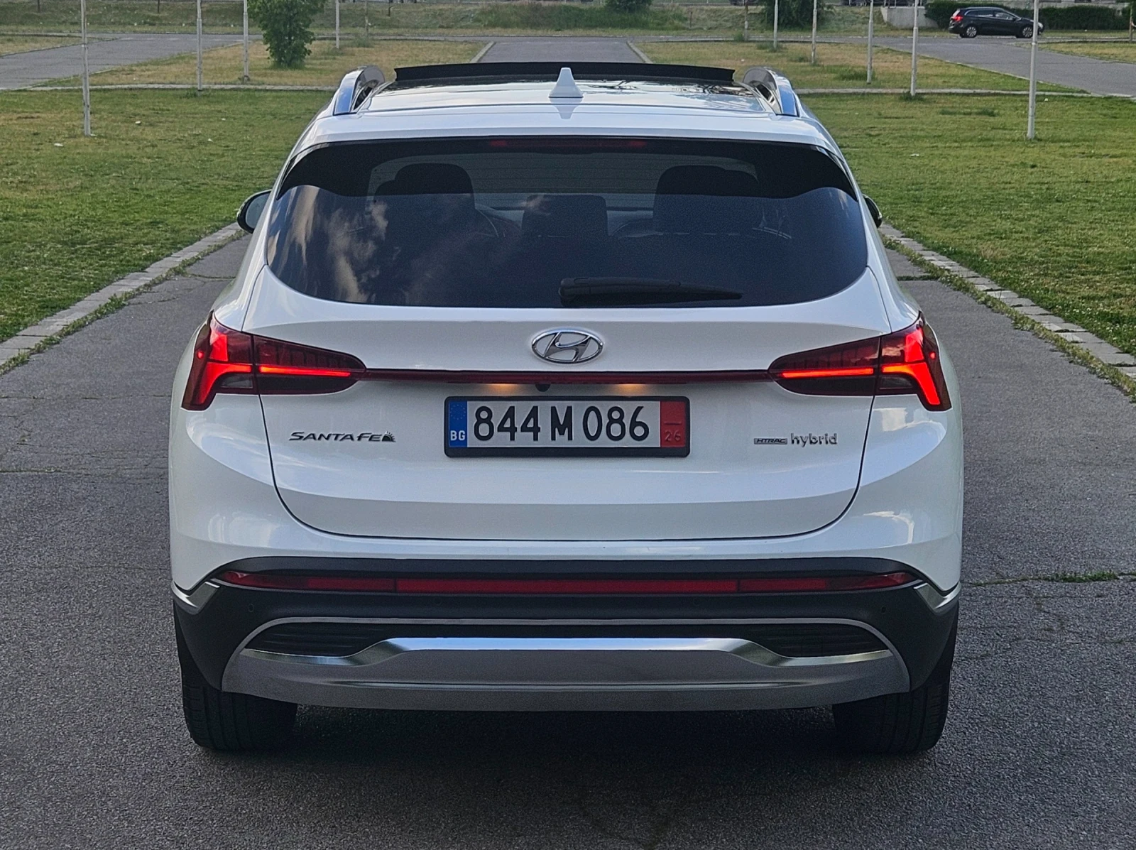 Hyundai Santa fe 1.6 T-GDI Hybrid AWD, снимка 6 - Автомобили и джипове - 54622670