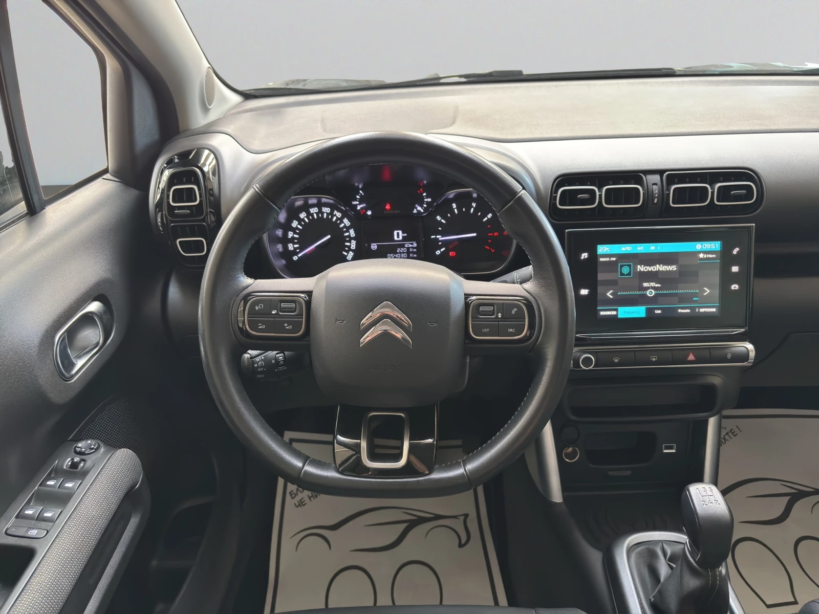 Citroen C3 Aircross 1.6 HDI 100 BVM5, снимка 11 - Автомобили и джипове - 55298695