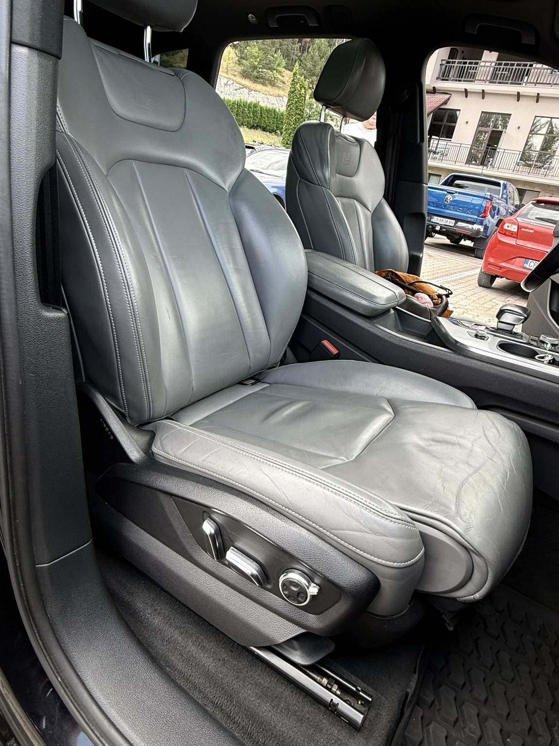 Audi Q7 ДИСТРОНИК/ПОДГРЕВ/6+ 1/3x S-line/Virtual/, снимка 4 - Автомобили и джипове - 55316408