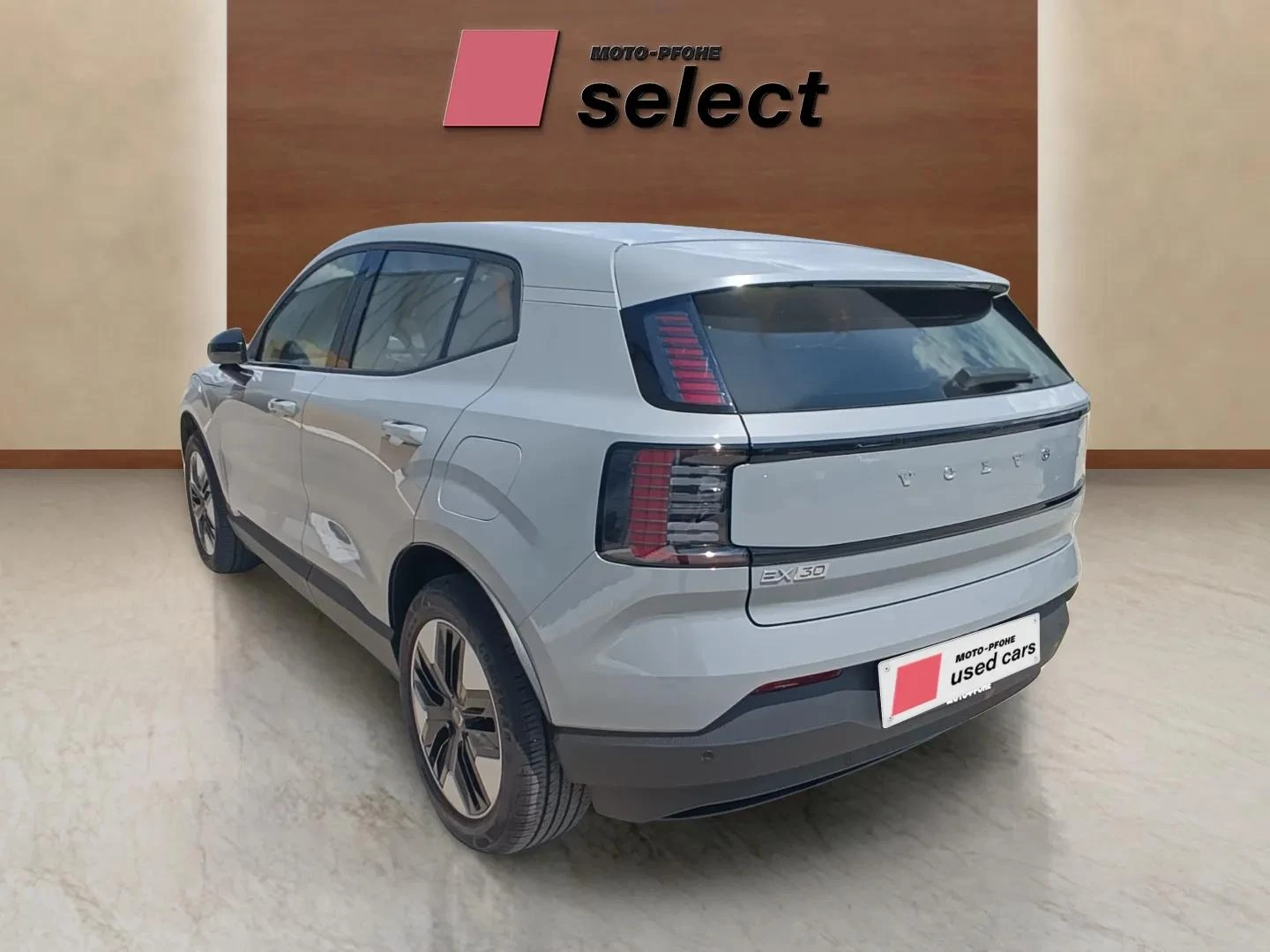 Volvo EX30 single motor, снимка 7 - Автомобили и джипове - 55327940