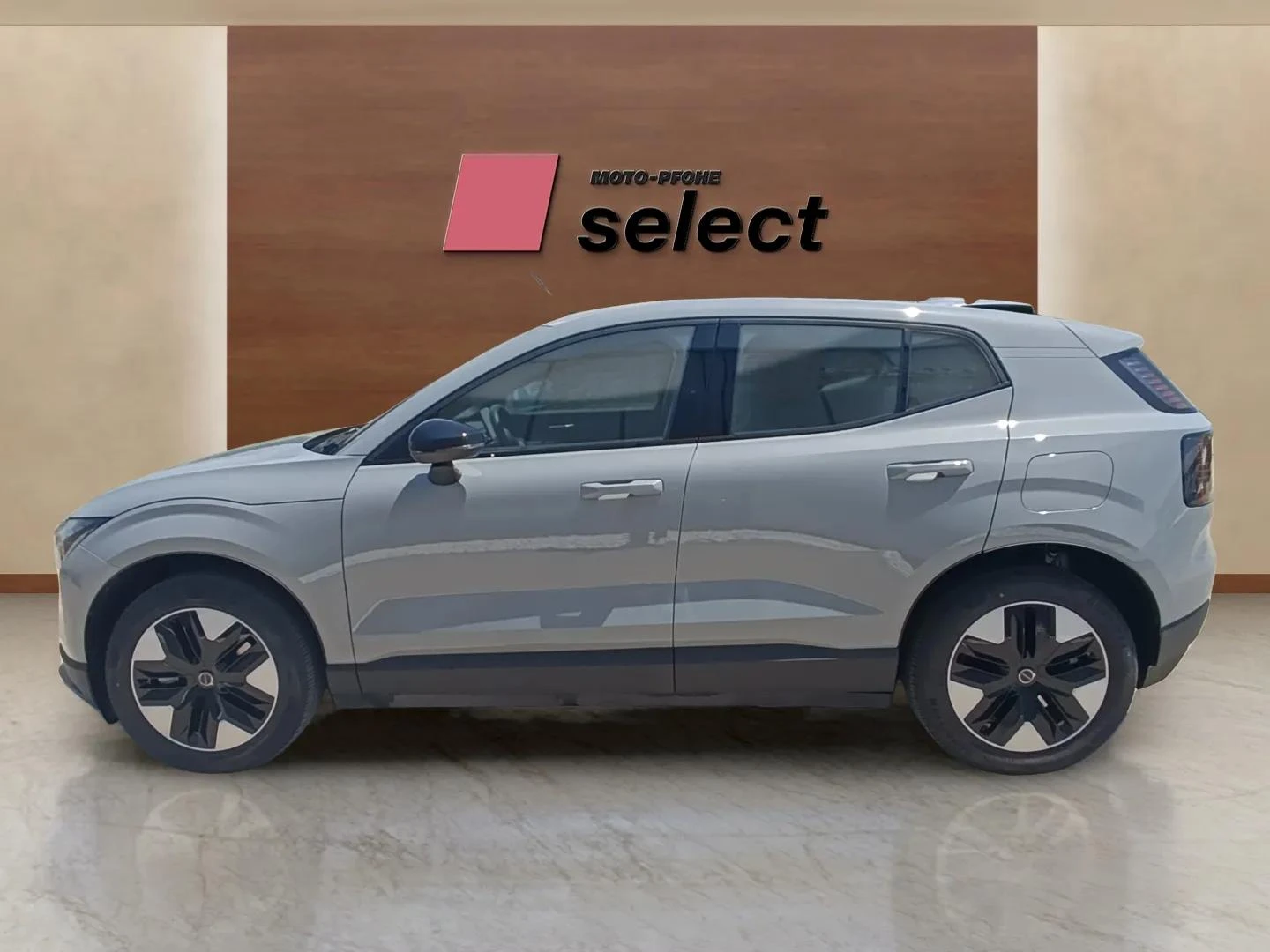 Volvo EX30 single motor, снимка 8 - Автомобили и джипове - 55327940