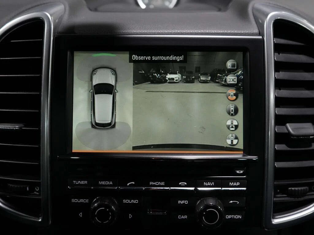 Porsche Cayenne E-HYBRID| BOSE| ОБДУХ| MATRIX| ПАНО| 360, снимка 11 - Автомобили и джипове - 55887292