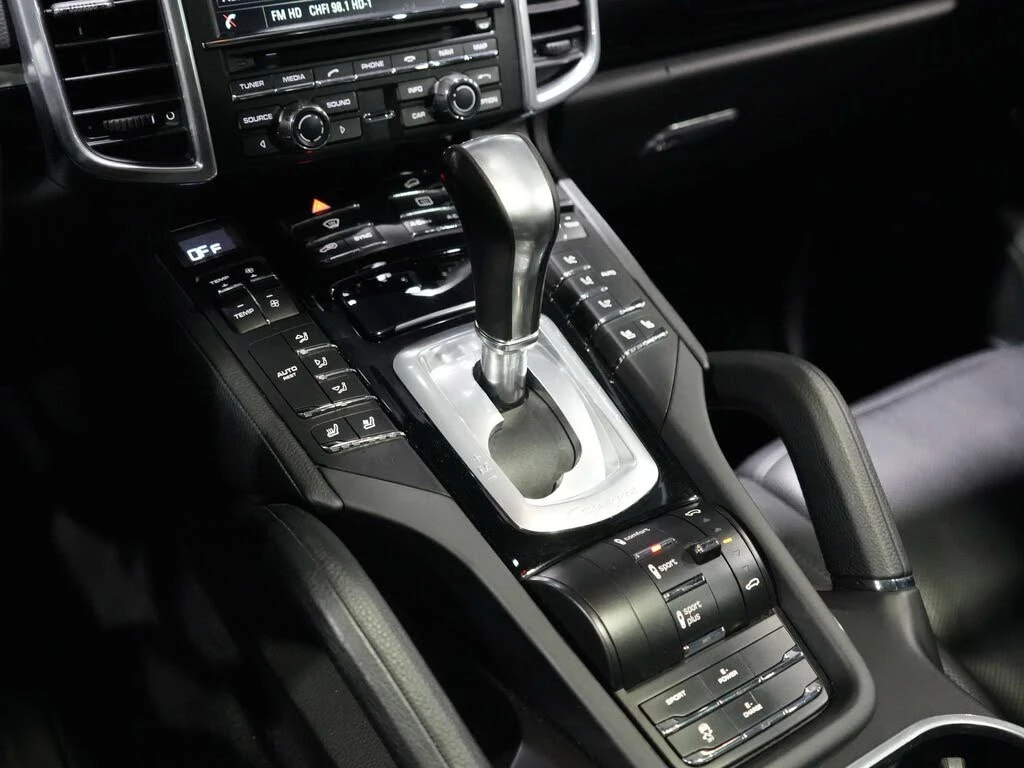 Porsche Cayenne E-HYBRID| BOSE| ОБДУХ| MATRIX| ПАНО| 360, снимка 12 - Автомобили и джипове - 55887292