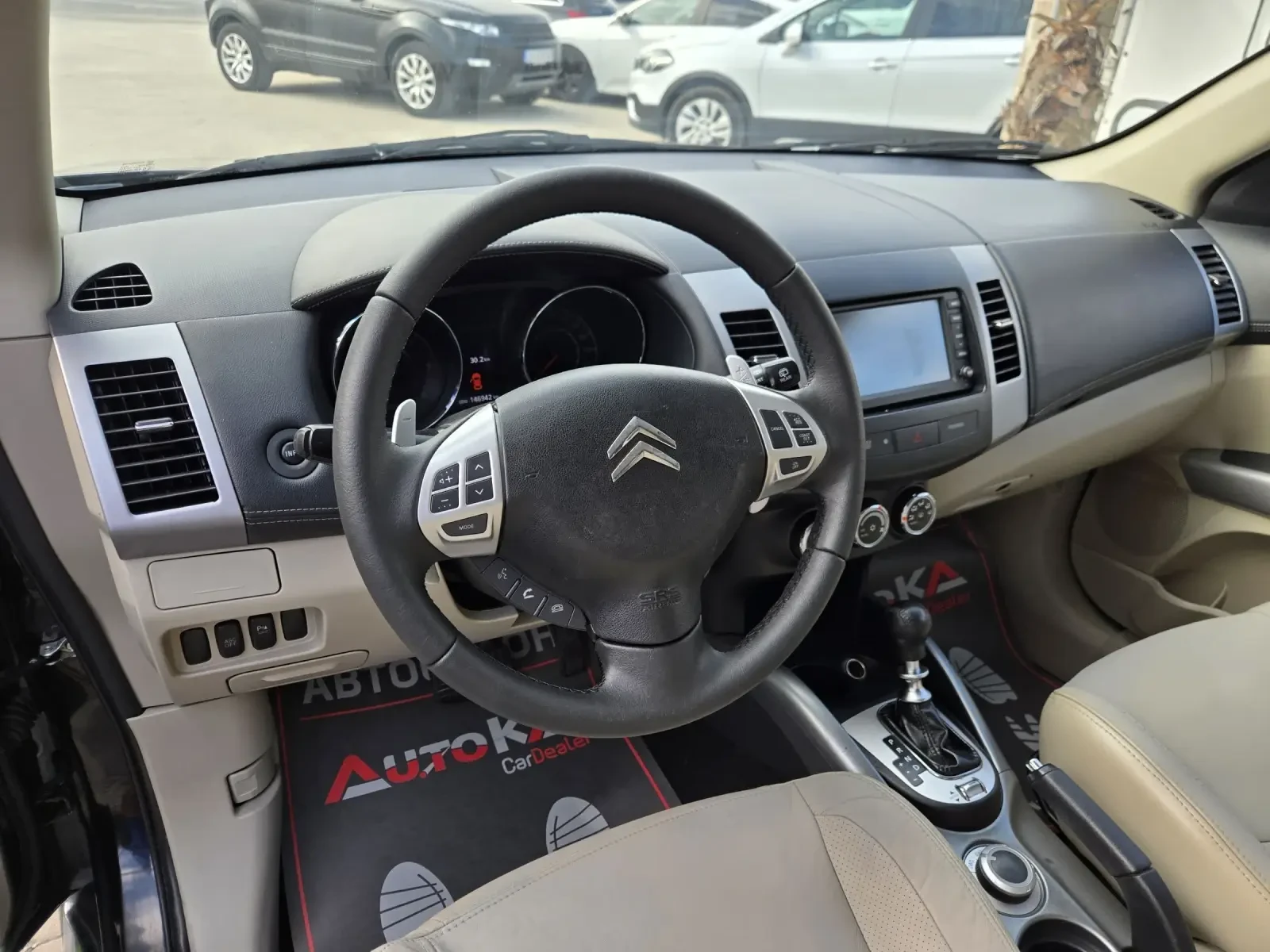 Citroen C-Crosser 2.2HDI-156кс= 7МЕСТА= АВТОМАТ= 4Х4= 146.000км= NAV, снимка 8 - Автомобили и джипове - 55954500