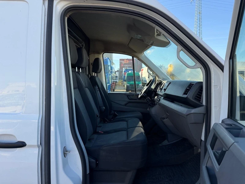 VW Crafter, снимка 5 - Бусове и автобуси - 52676671