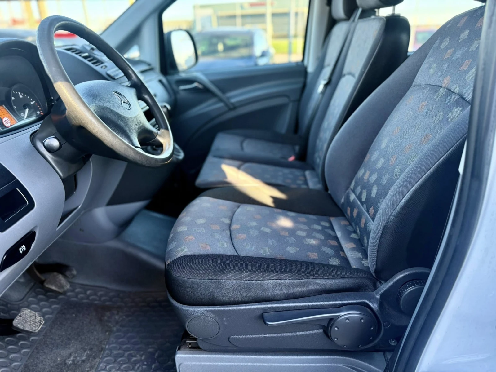 Mercedes-Benz Vito 2.2 9-места - изображение 9