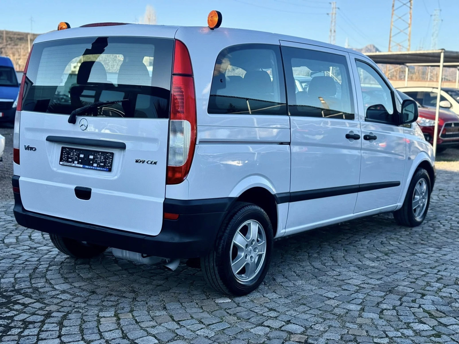 Mercedes-Benz Vito 2.2 9-места - изображение 5