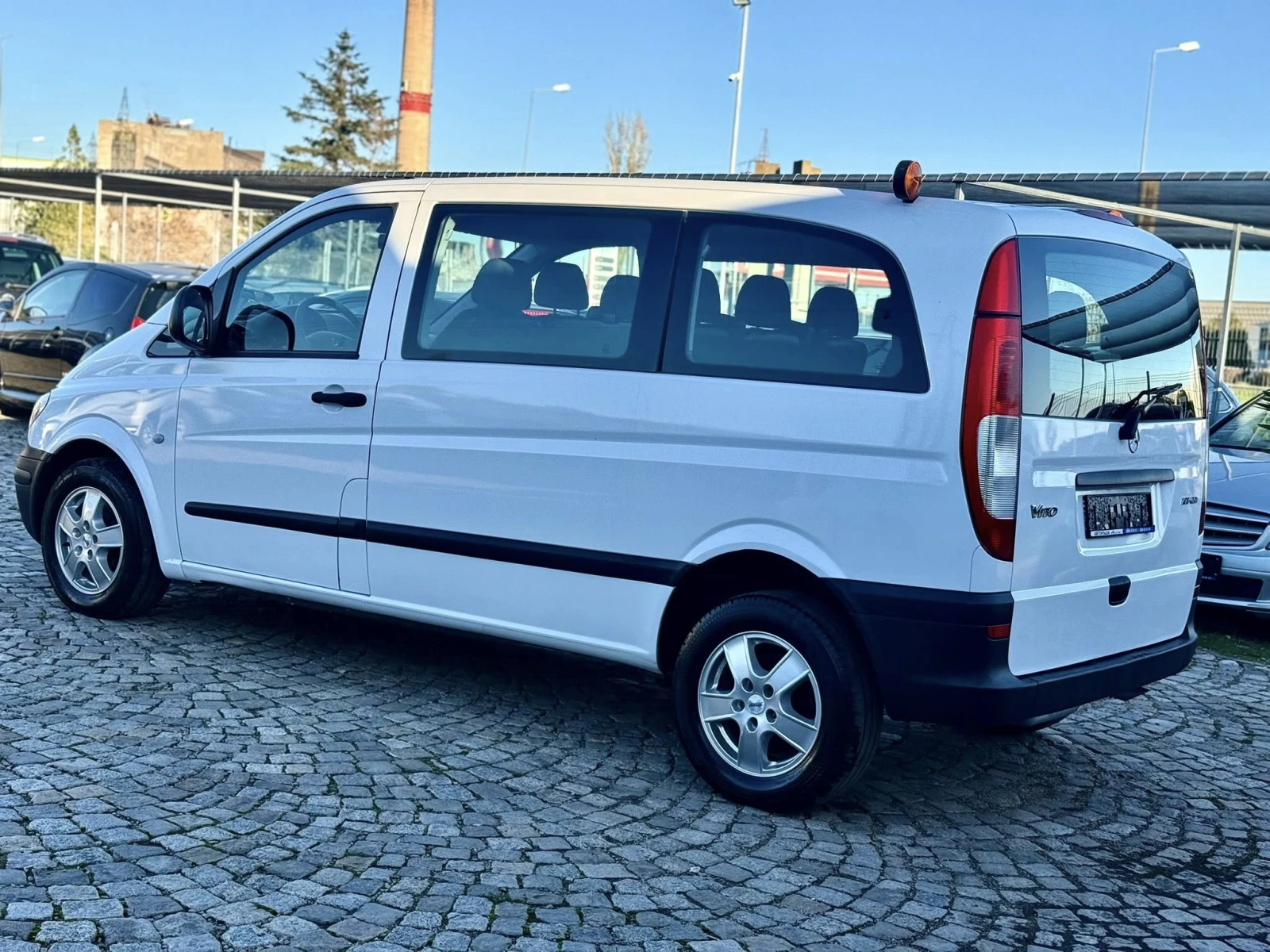Mercedes-Benz Vito 2.2 9-места - изображение 3
