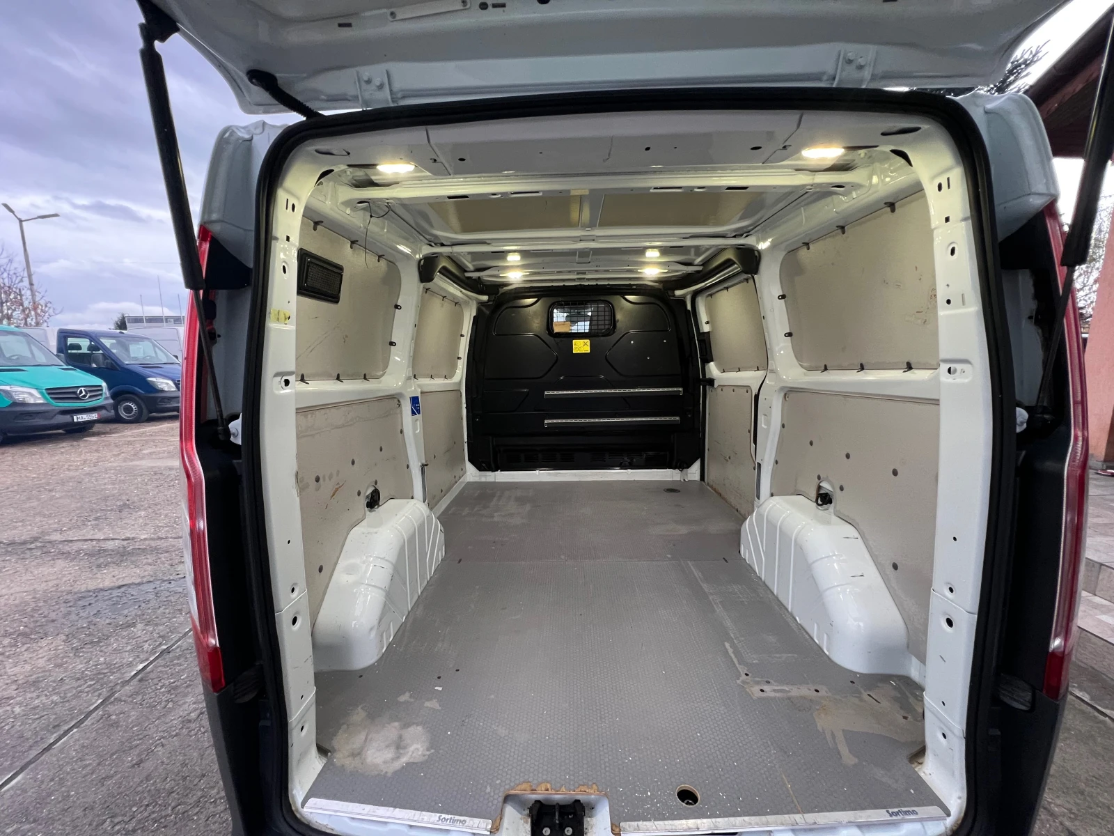 Ford Transit Custom 2.2 , 167.000км , Клима , FULL  - изображение 8