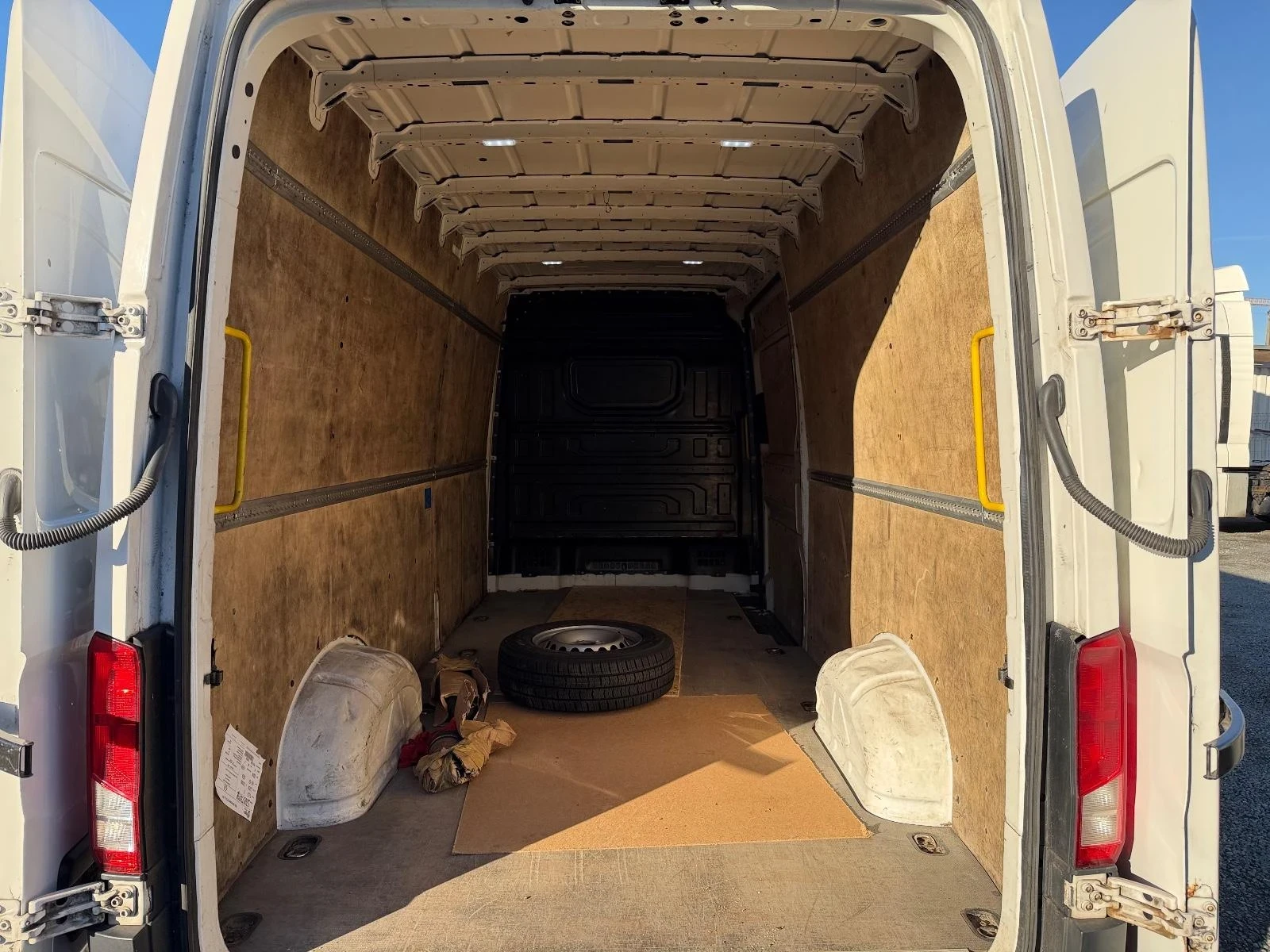 VW Crafter | Mobile.bg � ����������� 12
