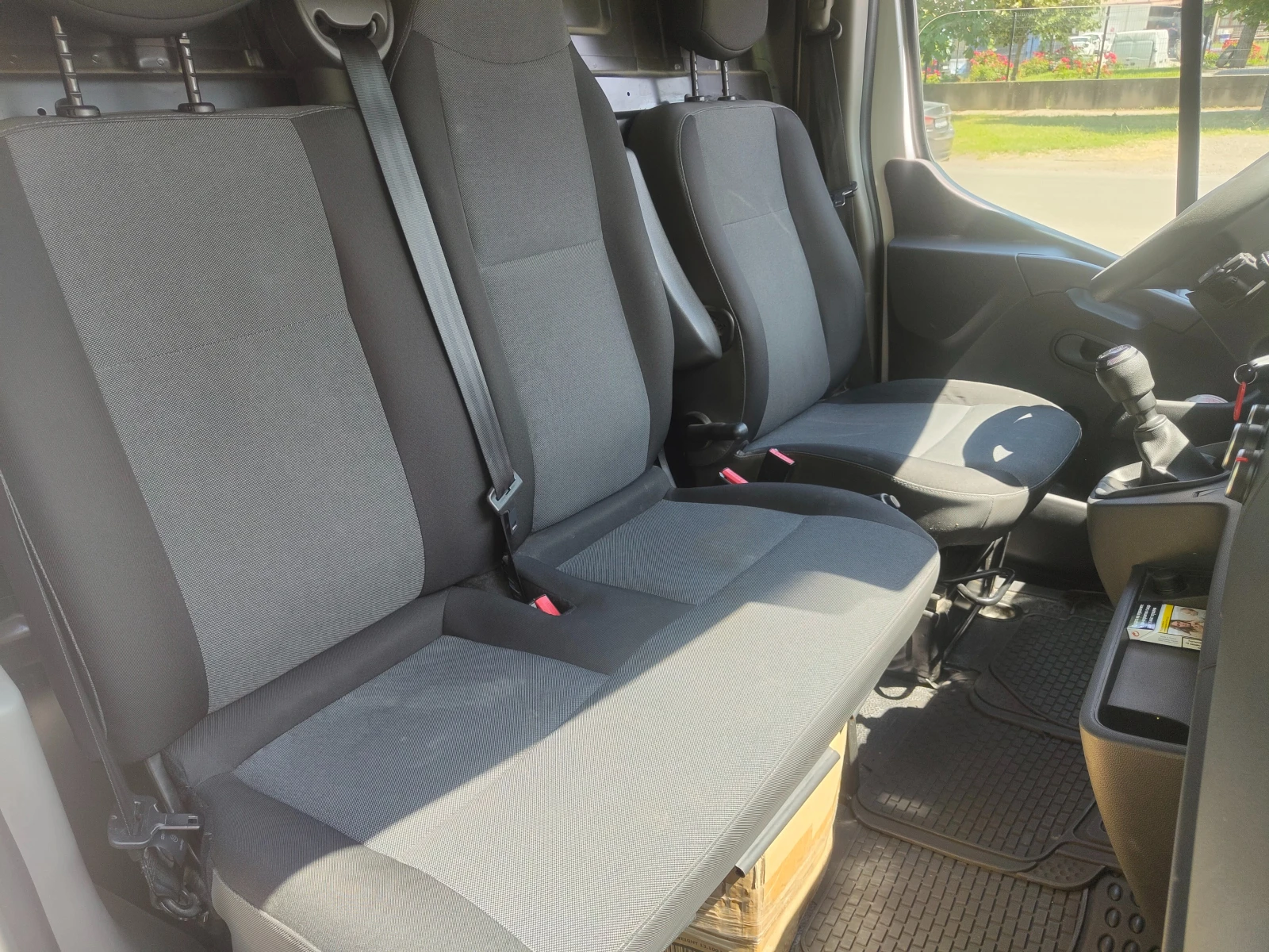 Renault Master, снимка 15 - Бусове и автобуси - 55014569