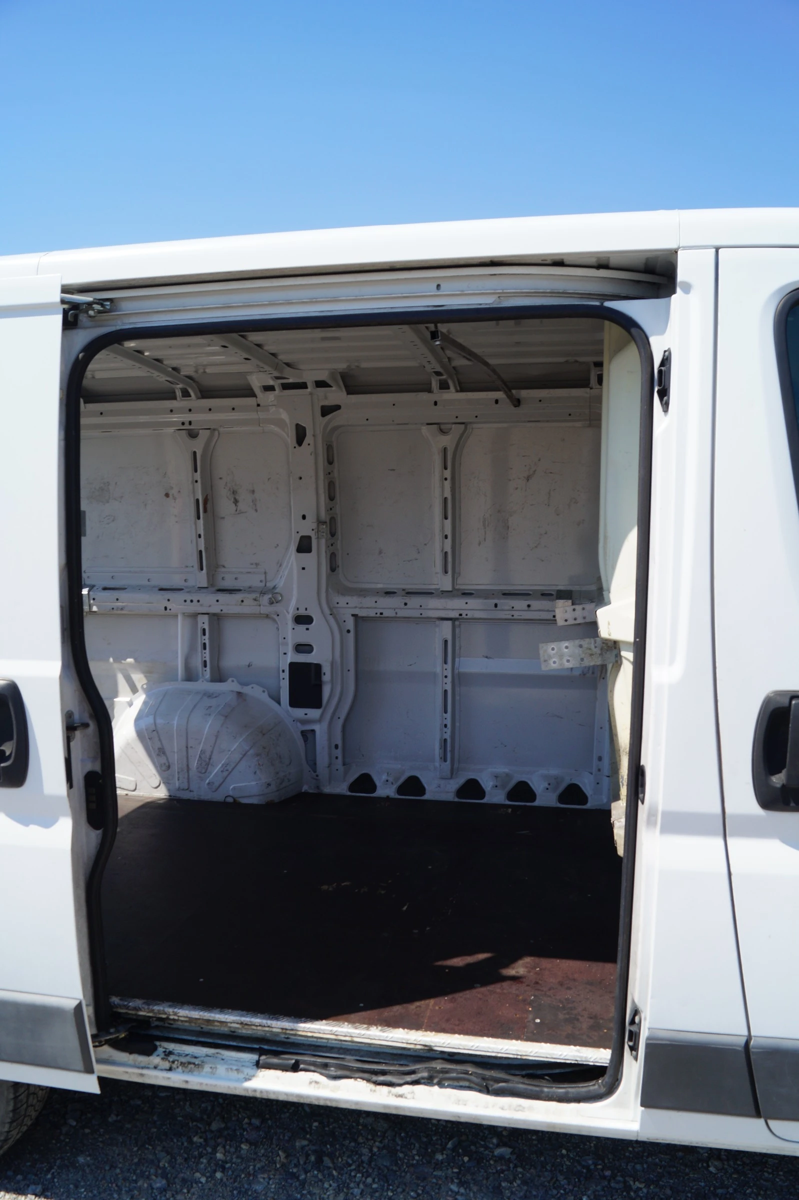 Fiat Ducato 2.0HDI 115к.с., снимка 11 - Бусове и автобуси - 55737081