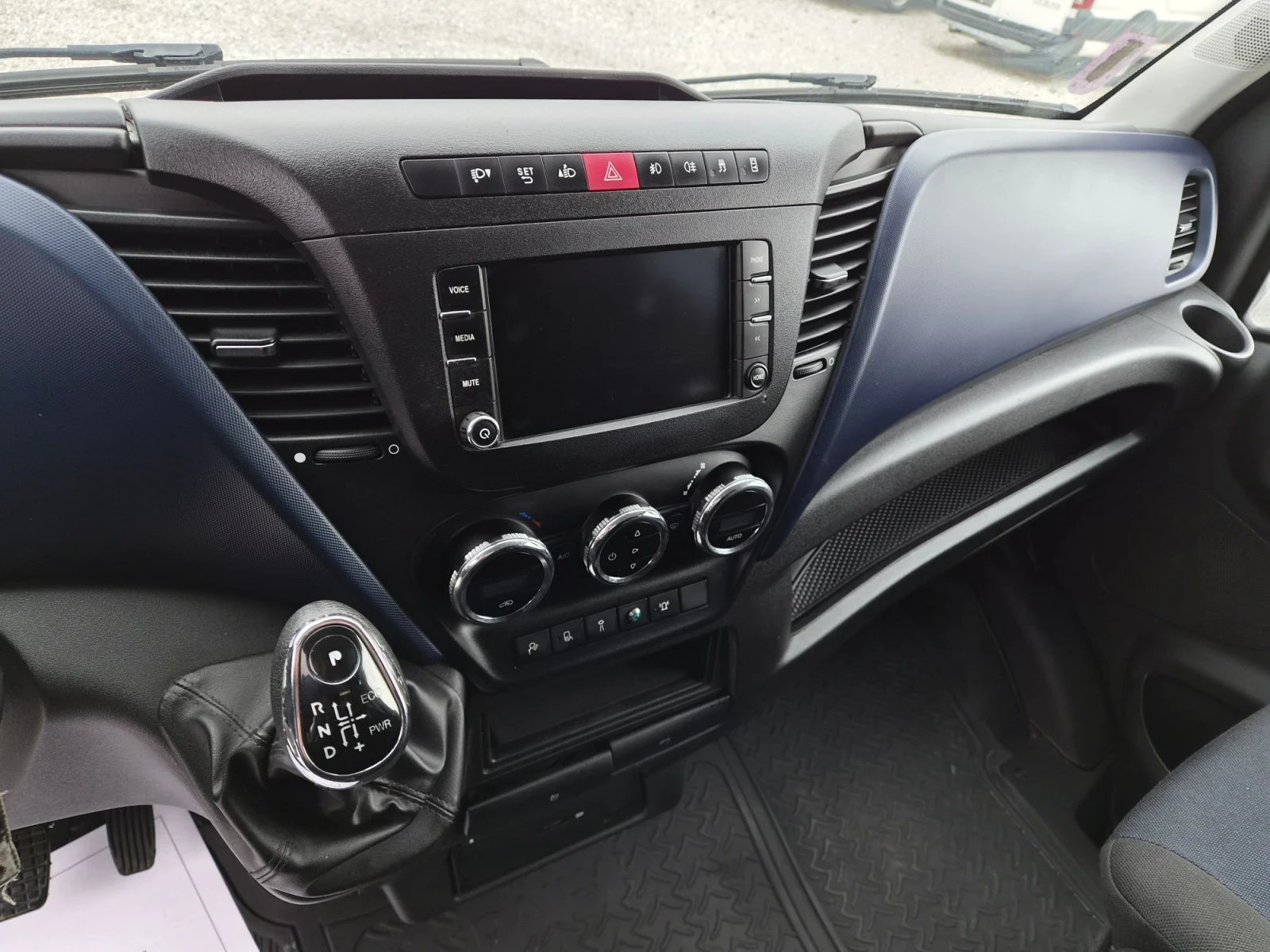 Iveco Daily 35c210 * 5 �����* ������������* �������* ����* ��� | Mobile.bg � ����������� 11