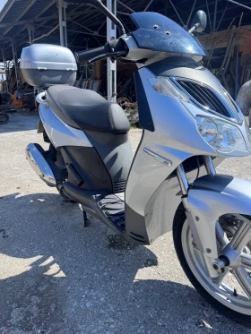 Aprilia 125 Sportcity, снимка 6