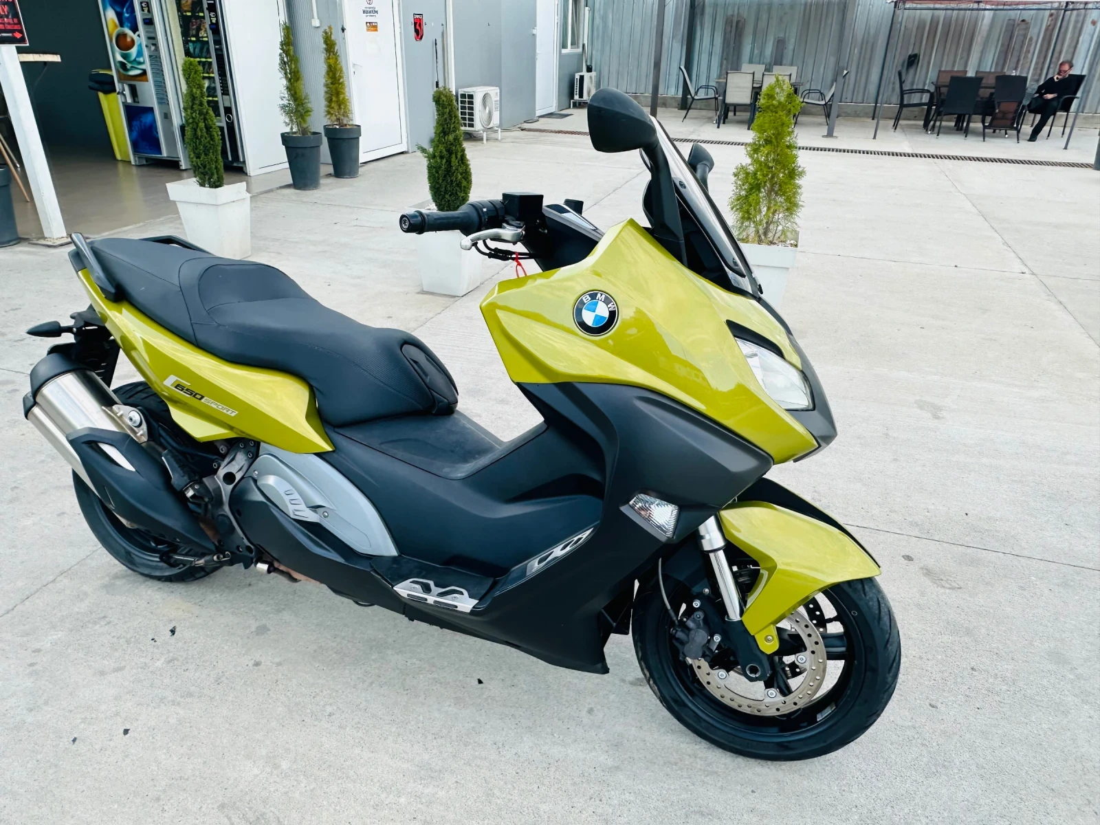 BMW C