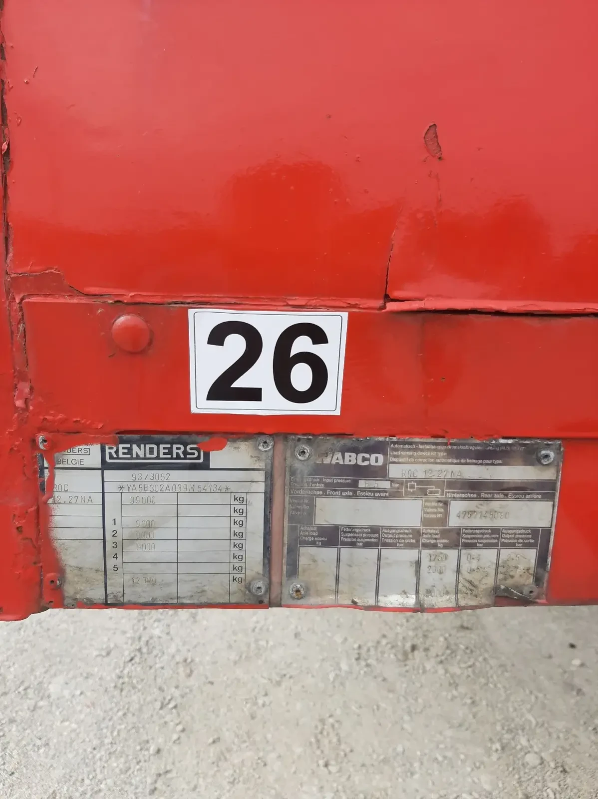   Renders | Mobile.bg   4