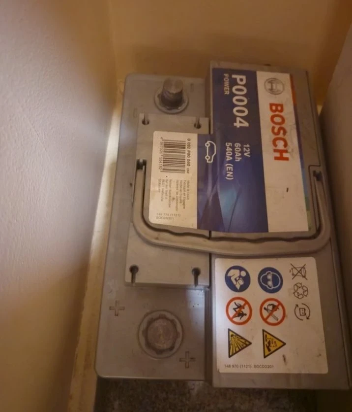 Нов акумулатор BOSCH 