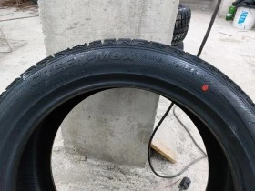 Гуми Зимни 245/45R19, снимка 5