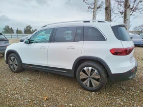 Mercedes-Benz EQB 250+ * ДИСТРОНИК* БЕЖАВА КОЖА* ПОДГРЕВ* ПАНОРАМА* , снимка 2