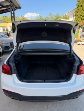 BMW 530 M-pack xDrive, снимка 14