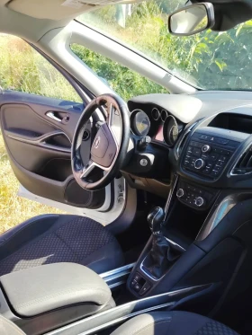 Opel Zafira Tourer 1.6 cdi N1, снимка 13
