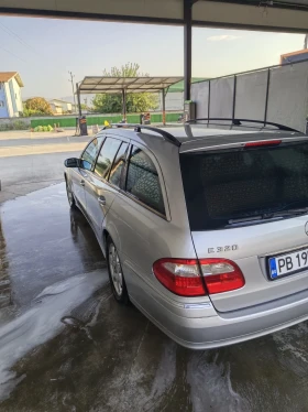 Mercedes-Benz E 320, снимка 3