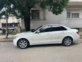 Mercedes-Benz C 220, снимка 4