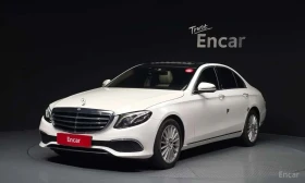 ������ Mercedes-Benz E 220